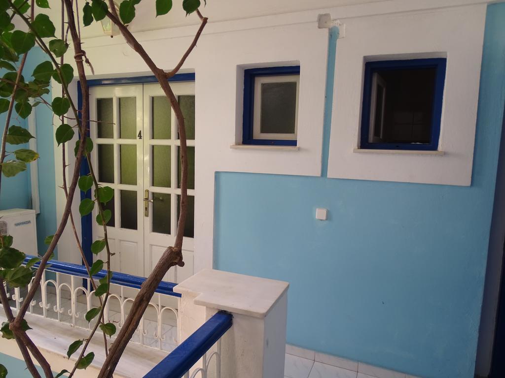 Hotel Mariona Питагорио Екстериор снимка