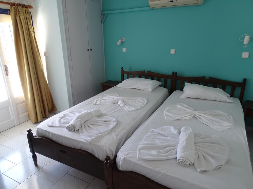 Hotel Mariona Питагорио Екстериор снимка
